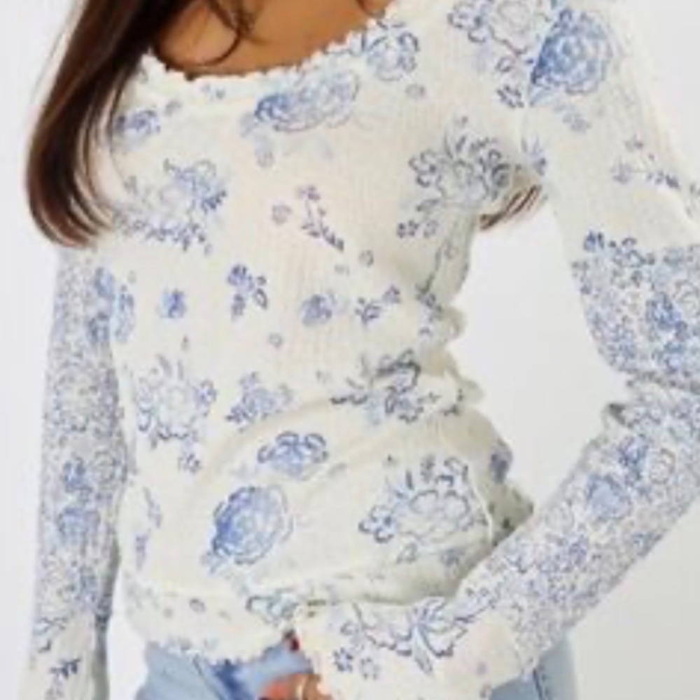 We The Free ivory and blue print shirt